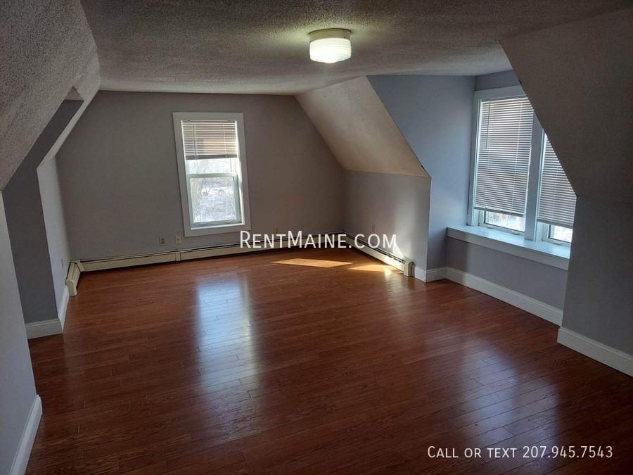 13 Front St #3 - Photo 3 of 9