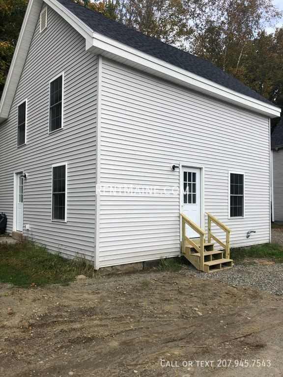 27 Margin St #1 - Photo 2 of 17