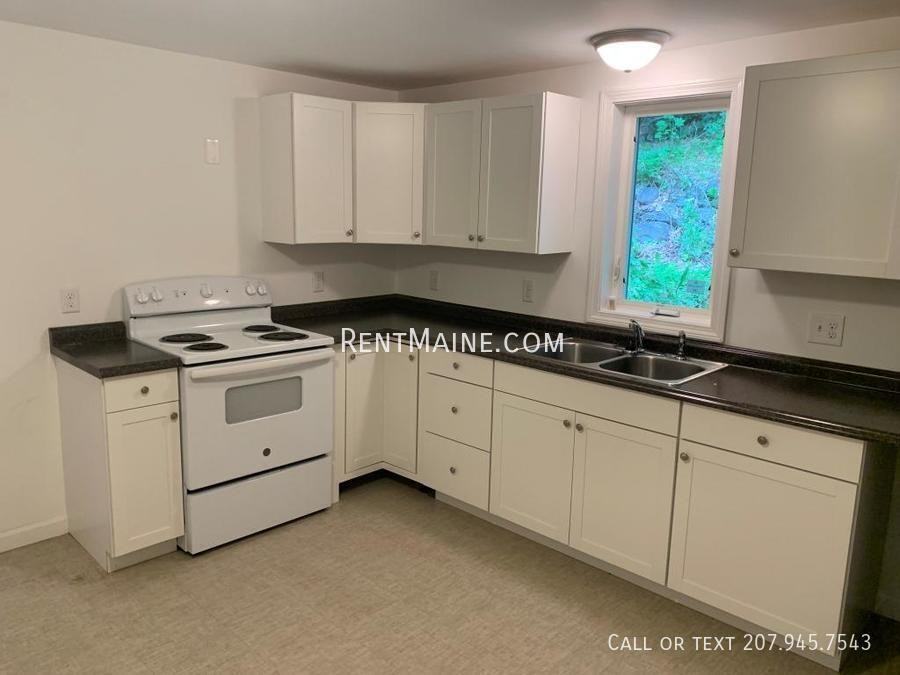 27 Margin St #1 - Photo 3 of 17