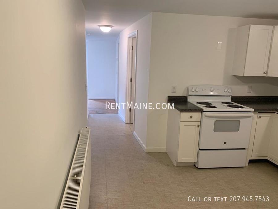 27 Margin St #1 - Photo 5 of 17