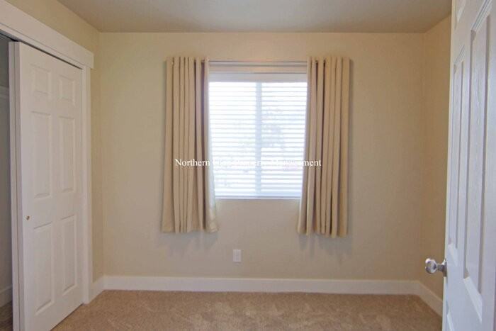 37 W 300 N Apt 1 - Photo 7 of 17