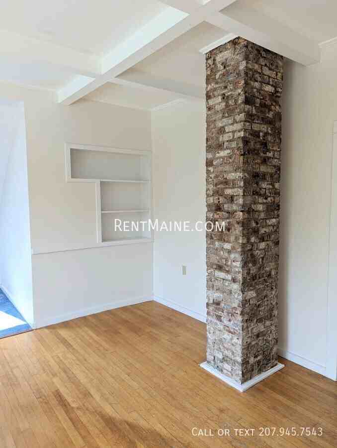 54 Penobscot St #1 - Photo 4 of 36