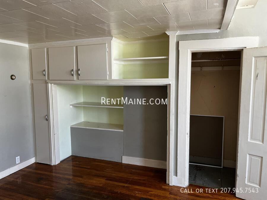 200 Center St #3 - Photo 5 of 13