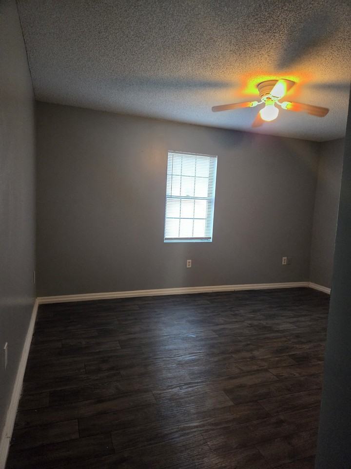 4718 Oglethorpe Highway Unit #B - Photo 4 of 10