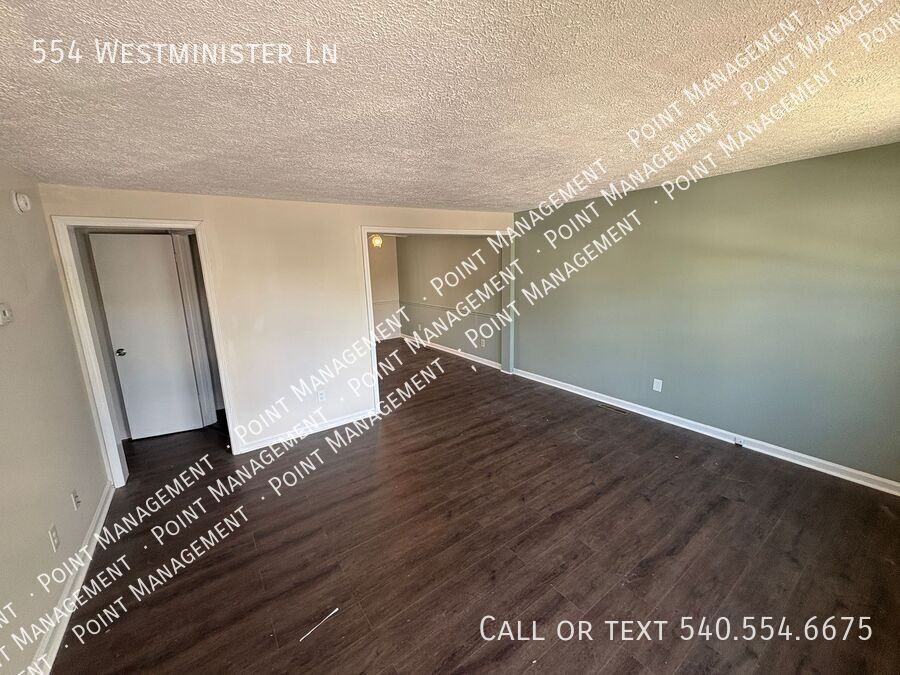 554 Westminister Ln - Photo 4 of 13