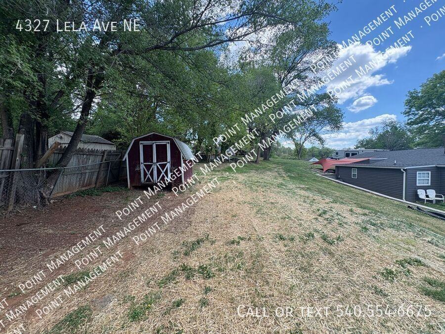 4327 Lela Ave Ne - Photo 3 of 11