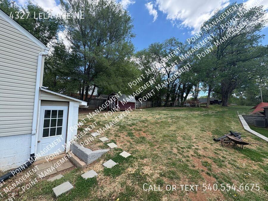 4327 Lela Ave Ne - Photo 4 of 11