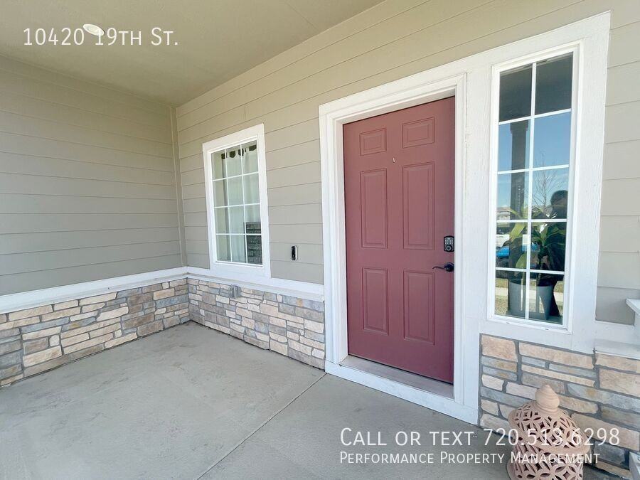 10420 19th St - Photo 2 of 42