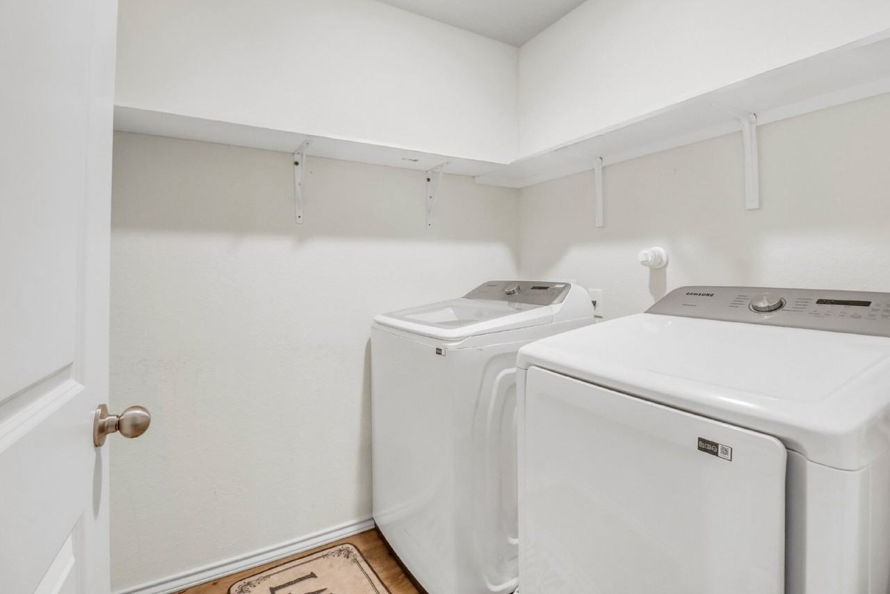 15327 Shortwing - Photo 6 of 18