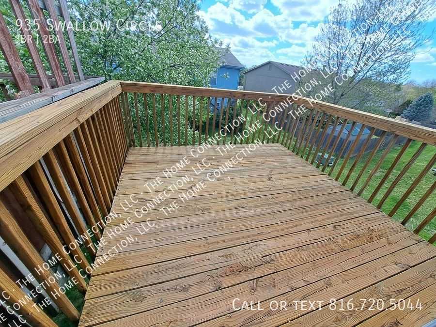 935 Swallow Cir - Photo 4 of 14