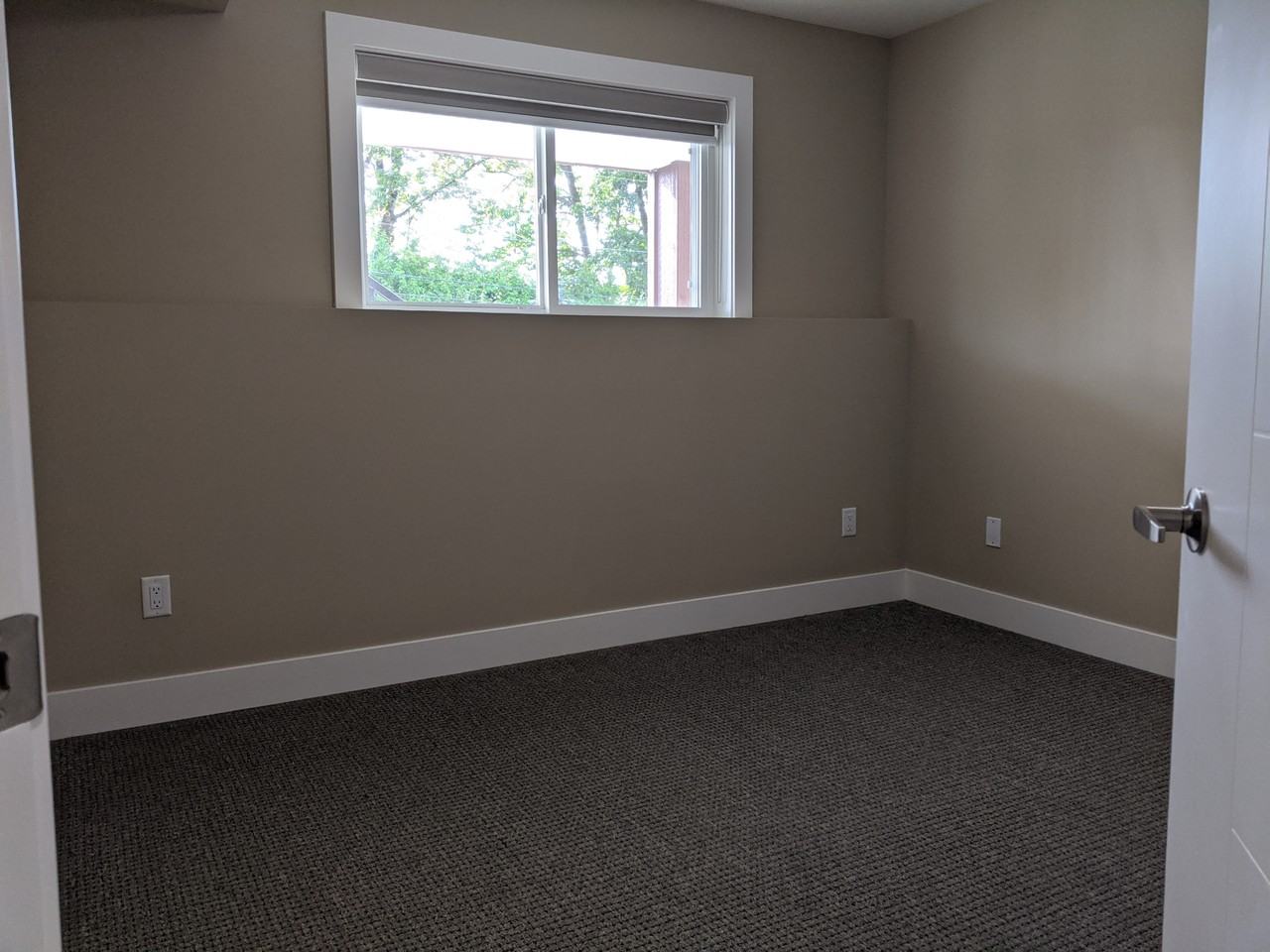 10166 Jackson Rd - Photo 7 of 13