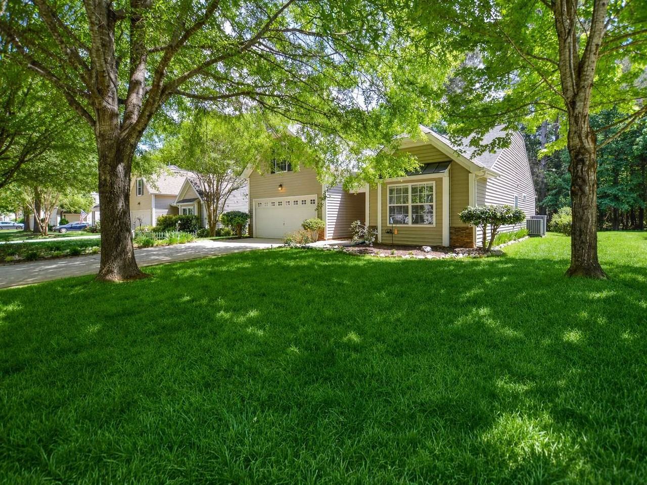 4212 Wiregrass Rd - Photo 2 of 26