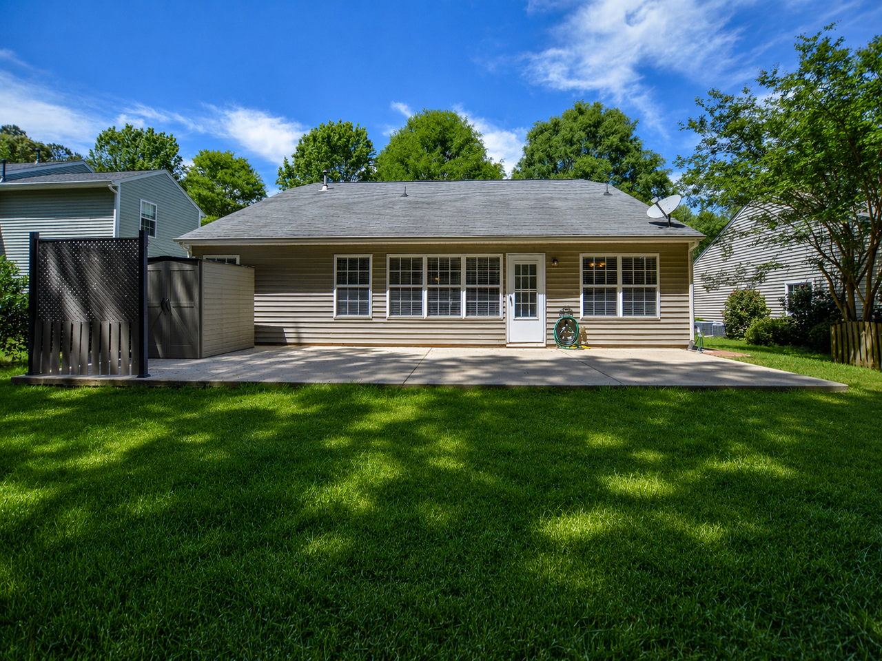 4212 Wiregrass Rd - Photo 5 of 26