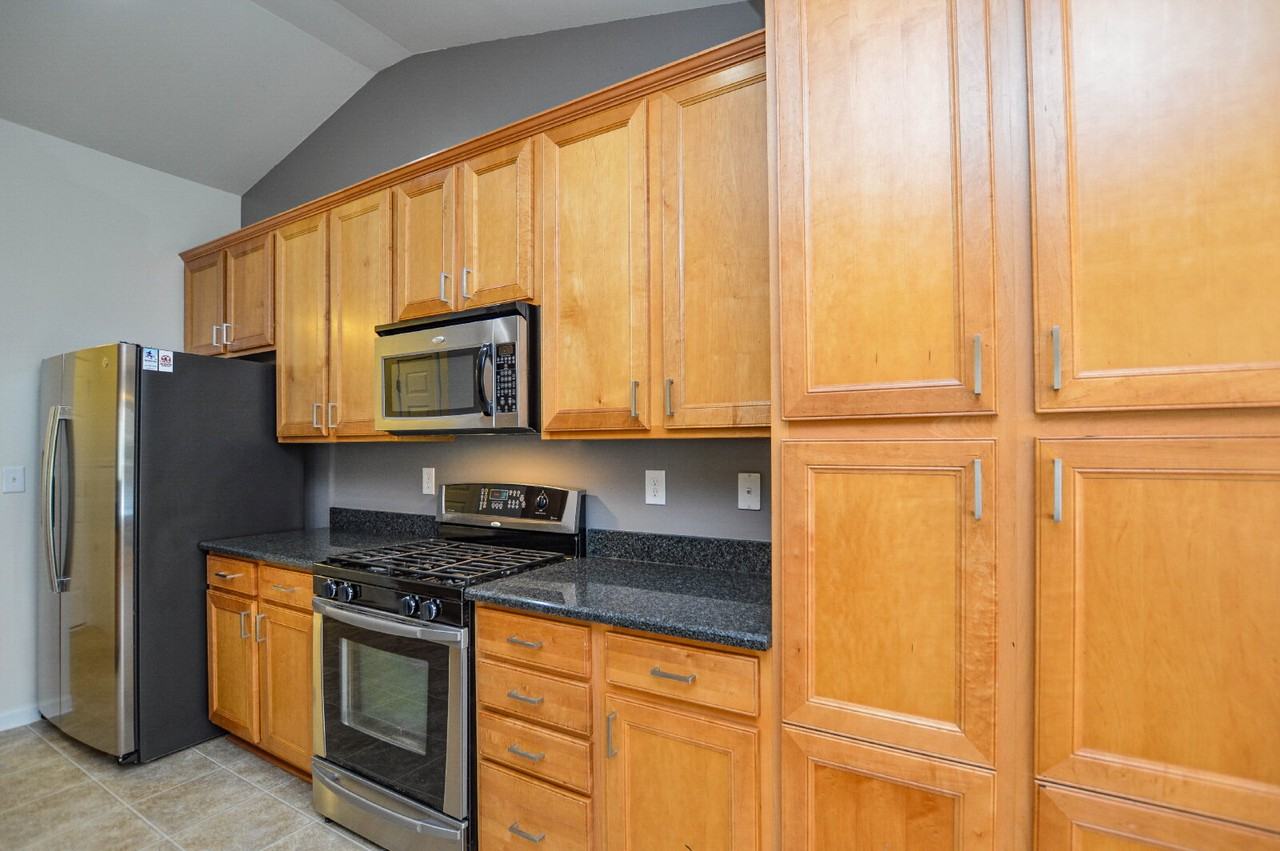 4212 Wiregrass Rd - Photo 7 of 26