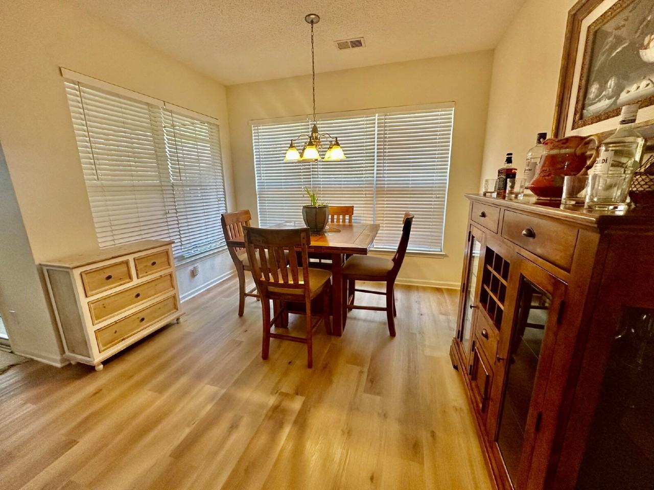 20 Falcon Ct - Photo 7 of 19