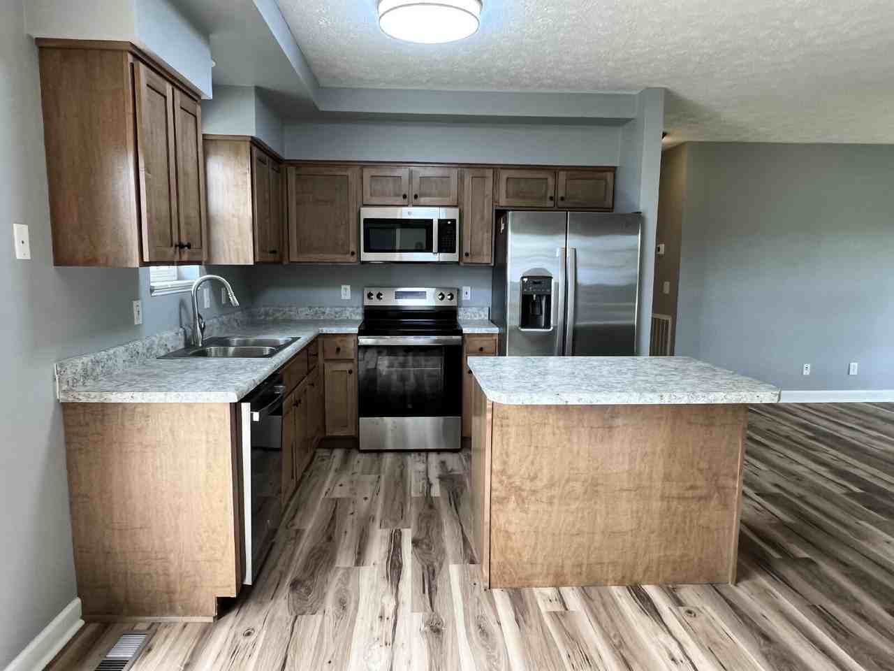 297 E Carter Rd - Photo 5 of 12