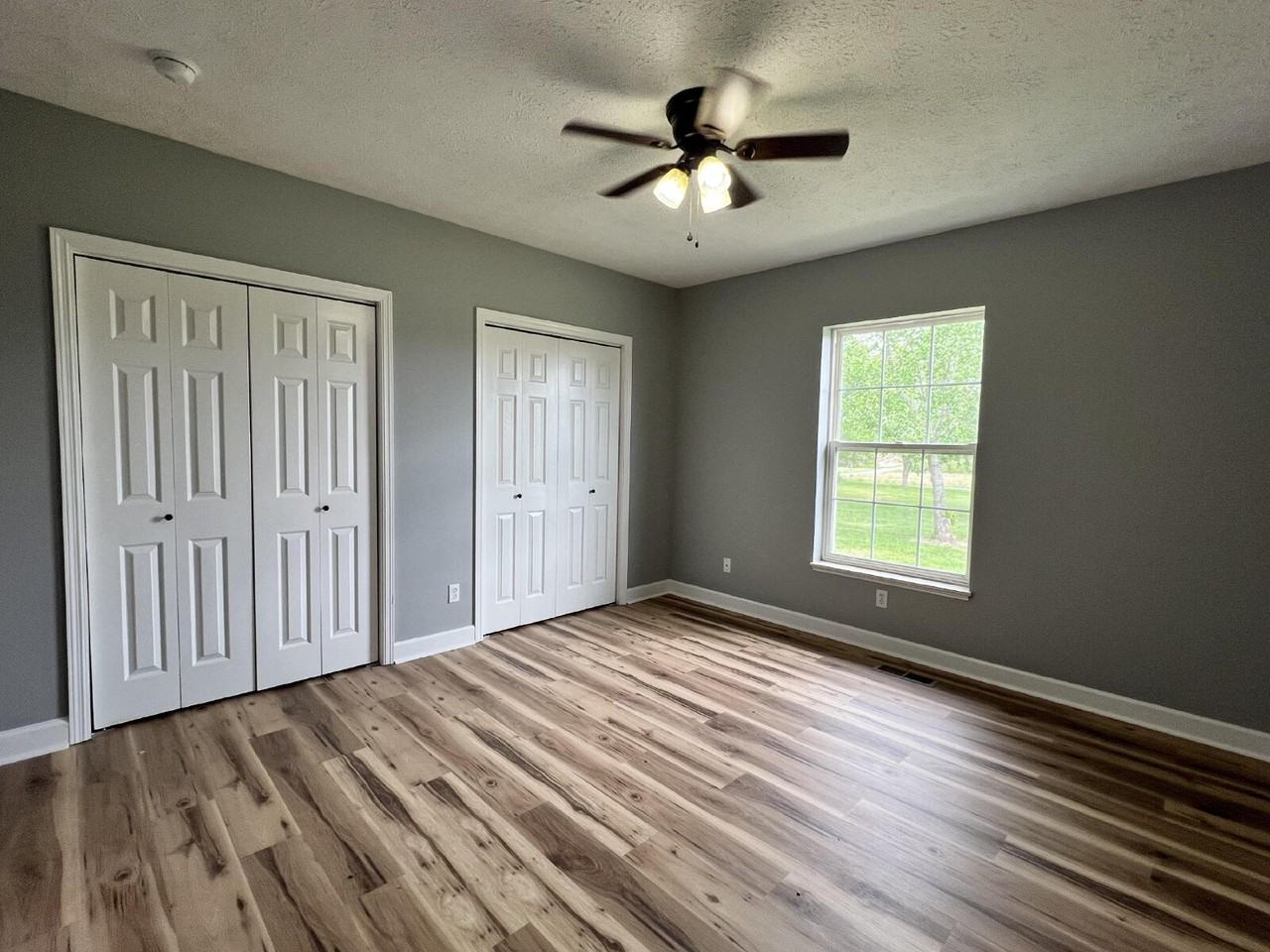 297 E Carter Rd - Photo 7 of 12