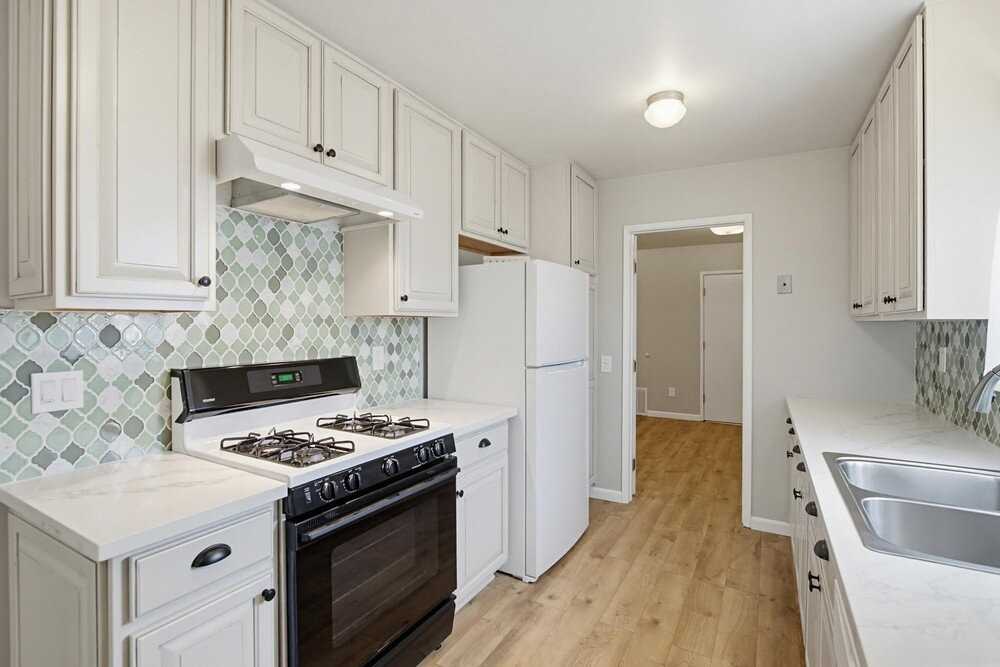 1295 Tobias Dr - Photo 6 of 35