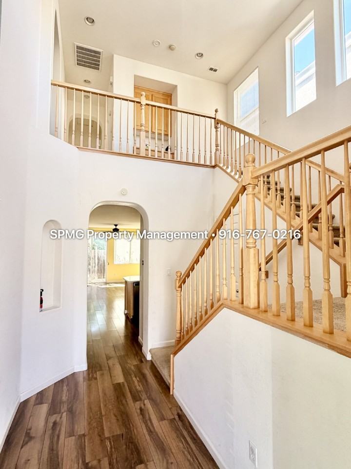 3065 Touchman St - Photo 3 of 50