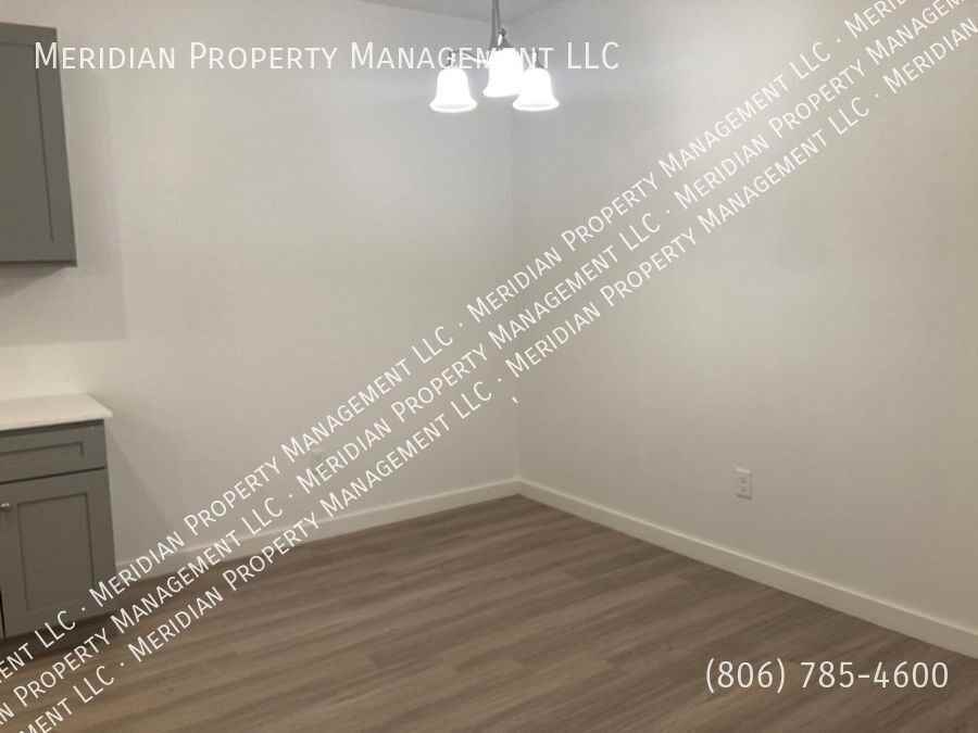 5523 Itasca St #A - Photo 5 of 16