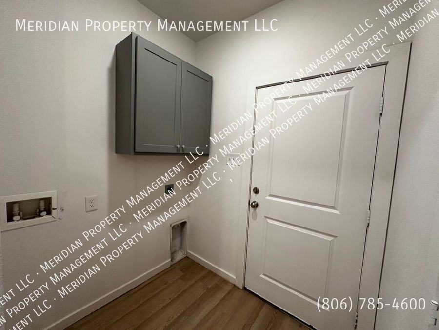 5504 Itasca St #A - Photo 5 of 15