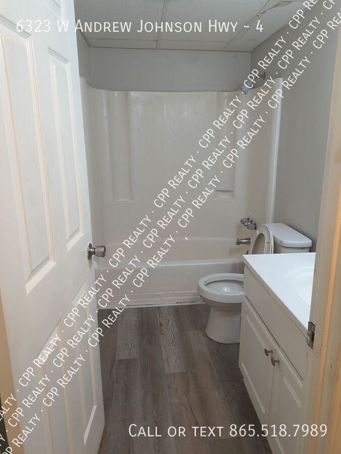 6323 W Andrew Johnson Hwy #4 - Photo 3 of 7