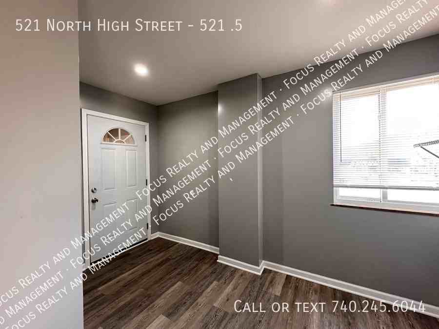 HIGH & - Photo 3 of 18