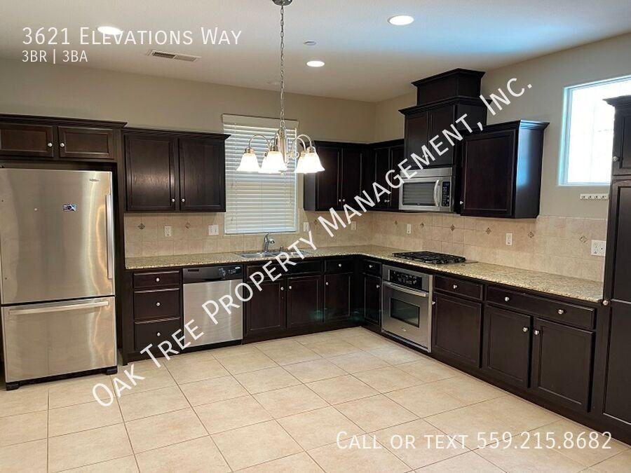 3621 Elevations Way - Photo 3 of 18