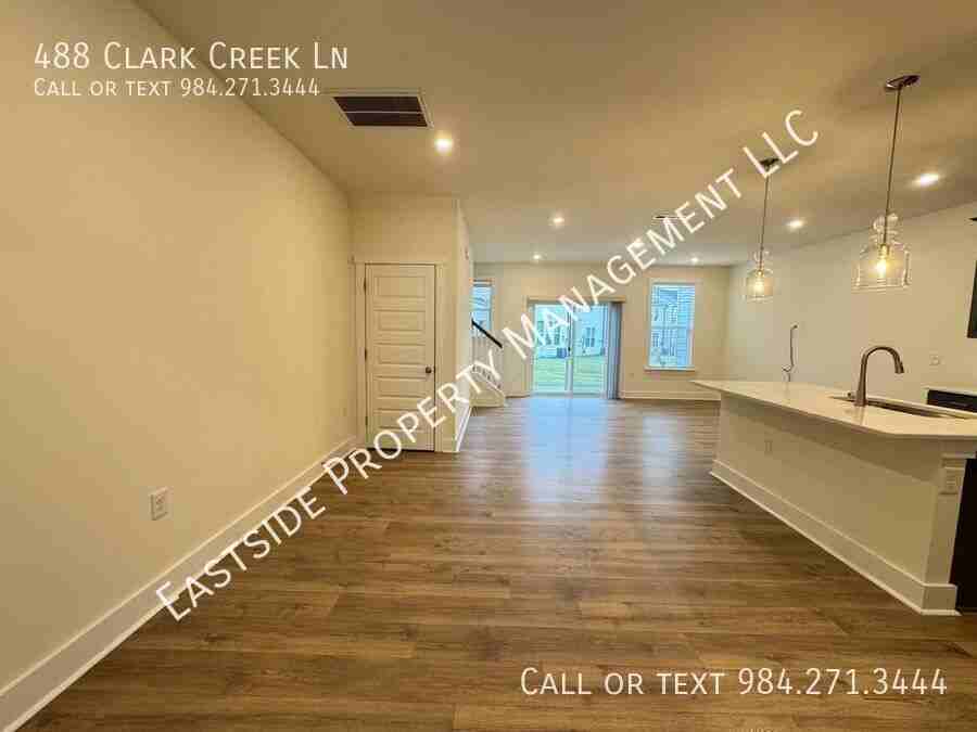 488 Clark Creek Ln - Photo 7 of 23
