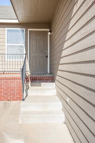 1008 E Karla Ct - Photo 3 of 28