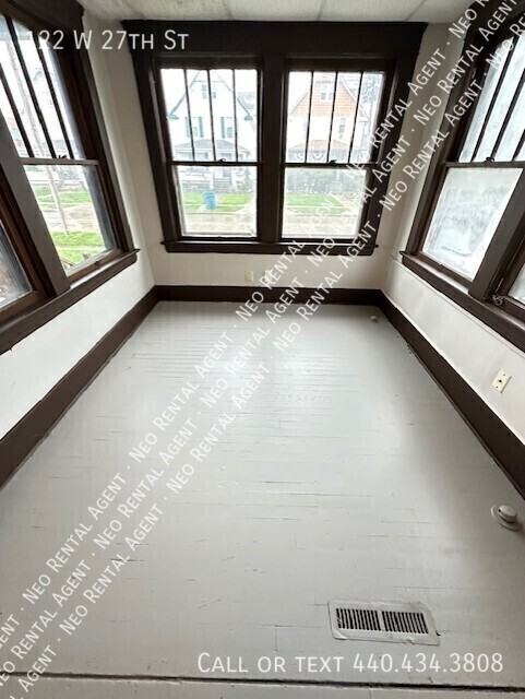 122 W 27th St - Photo 5 of 9