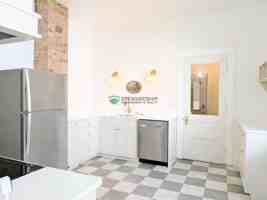 featured image of 724 Beall Ave