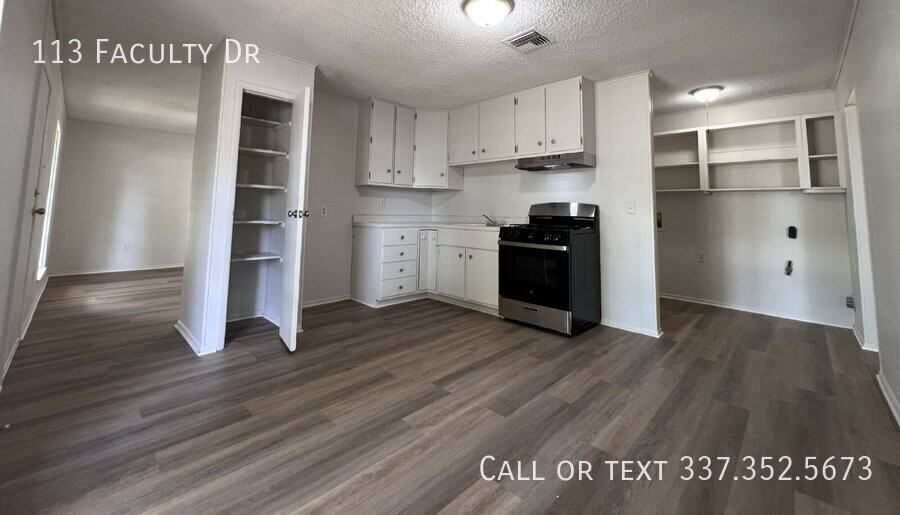 113 Faculty Dr - Photo 5 of 21