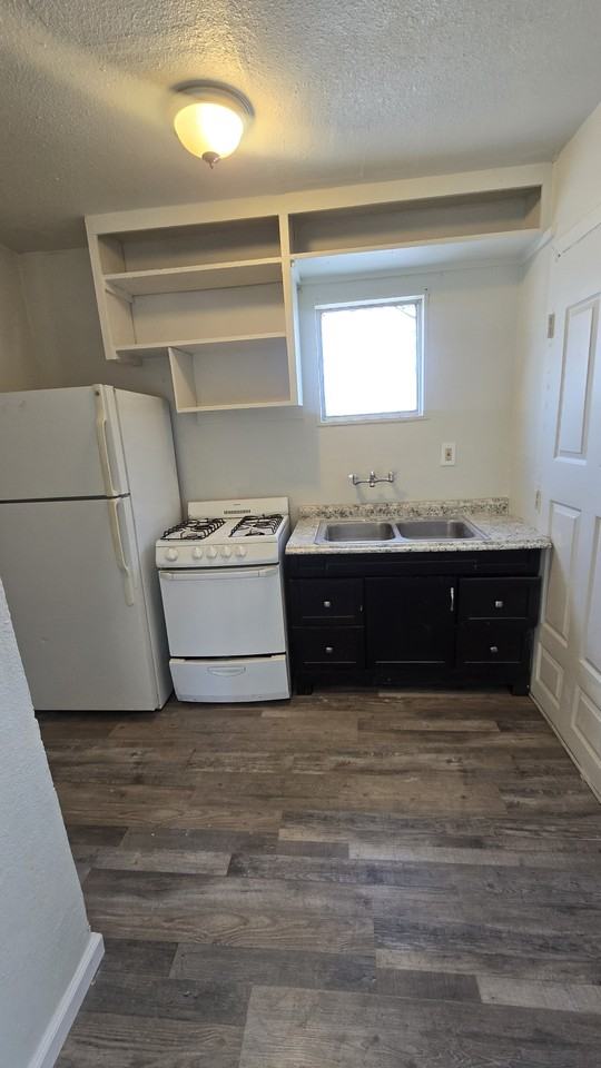 1114 B Street (NEW) - Photo 4 of 7