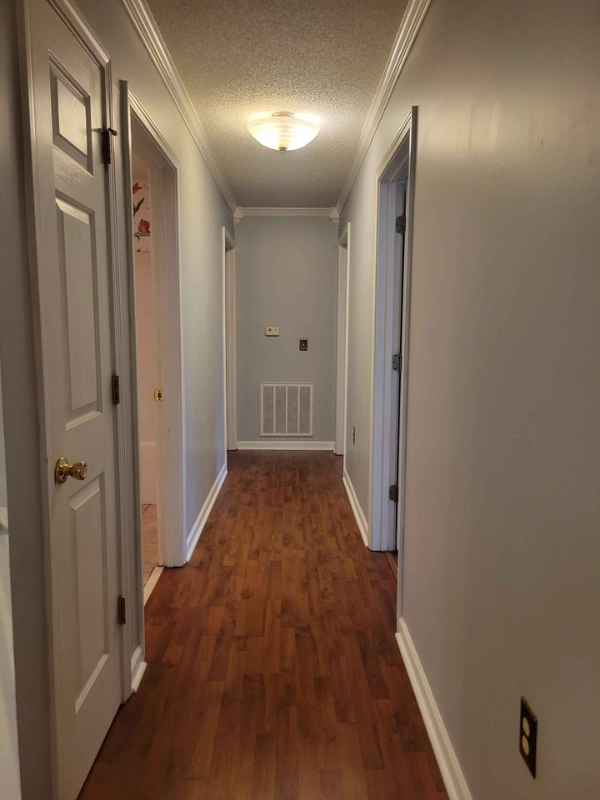 2624 Guyer St - Photo 4 of 11