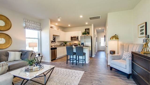 503 Clifford Hts - Photo 3 of 11