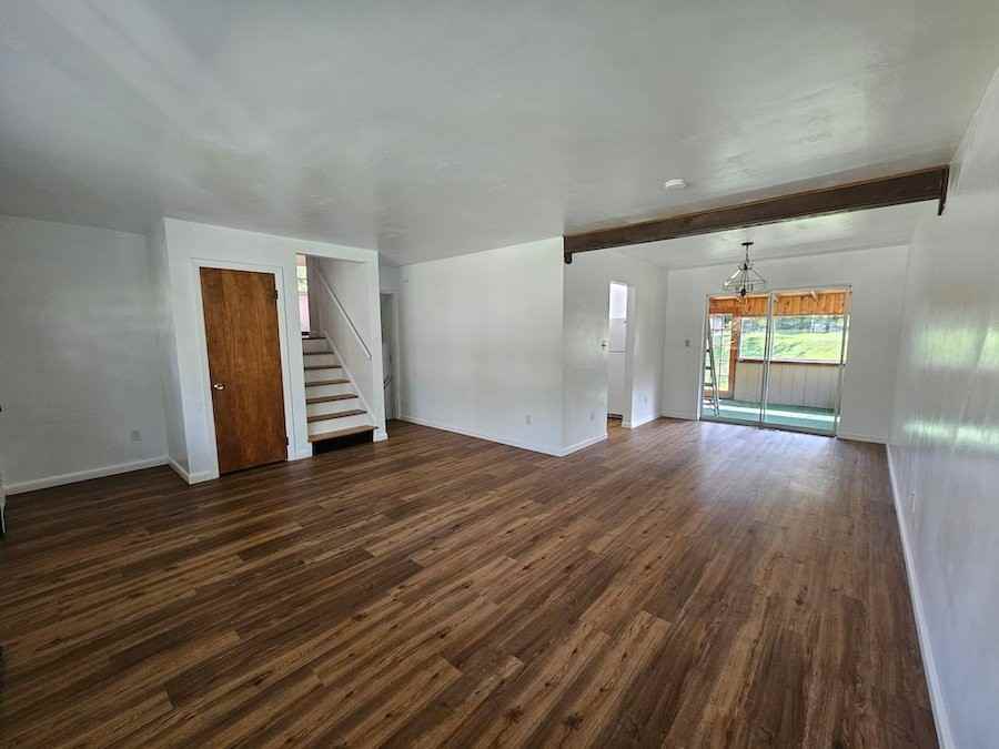 677 Peach Tree Ln - Photo 2 of 25