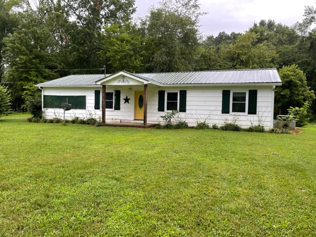 366 Mack Branch Rd - Photo 3 of 20