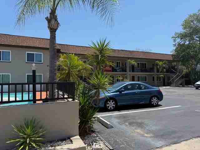 411 S Nimbus Ave #3 - Photo 6 of 6
