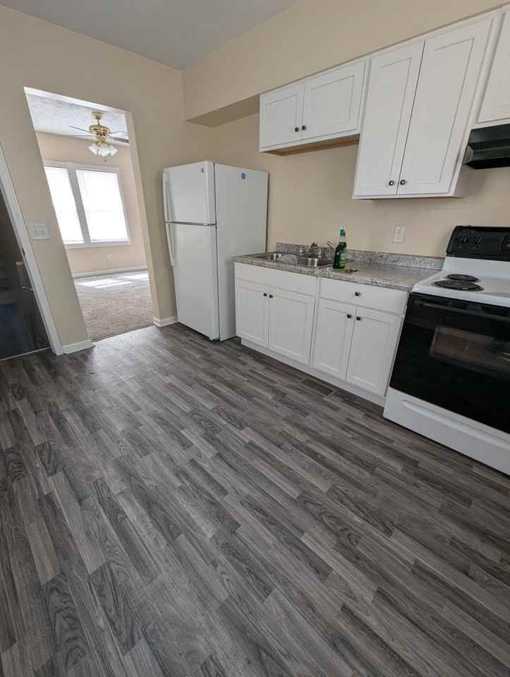 3315 Laurel Ave - Photo 4 of 4