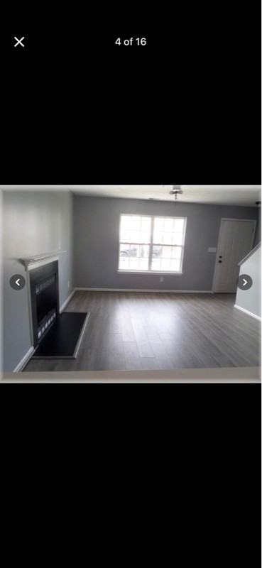 104 Leeds Way - Photo 3 of 15