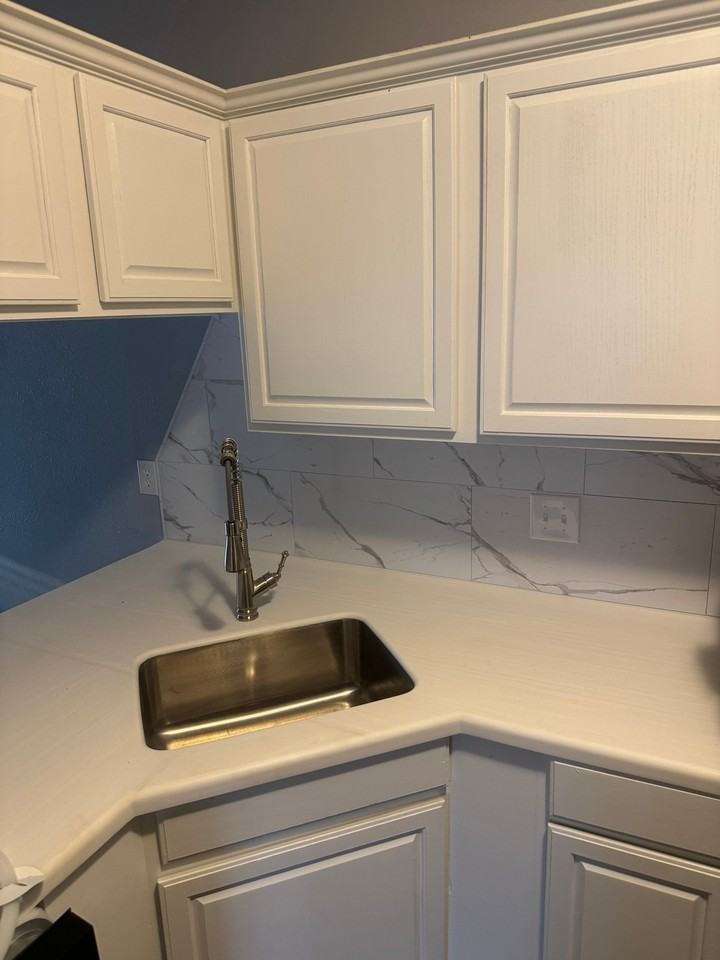 607 Methodist Ave #A - Photo 3 of 12