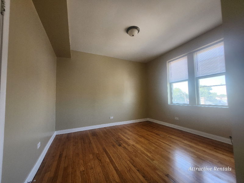 1550 N Parkside Ave #205 - Photo 6 of 9