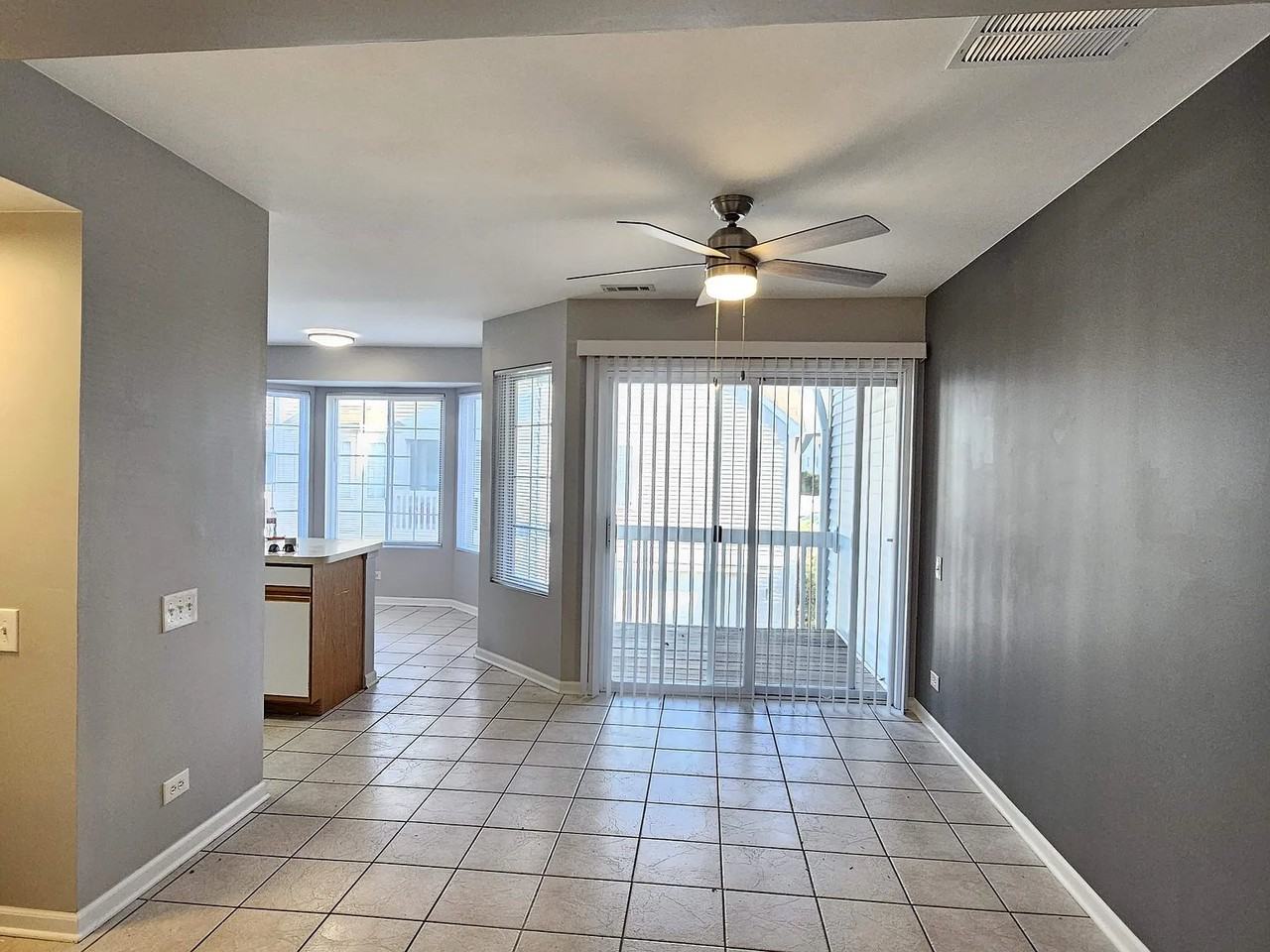 2320 Dawson Ln #212 - Photo 3 of 24