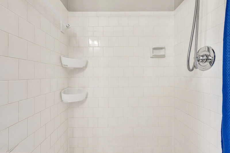 5338 Anchor Ct - Photo 5 of 20