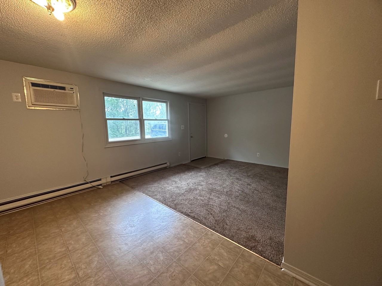 408 W Main St Apt 4 #W - Photo 3 of 9