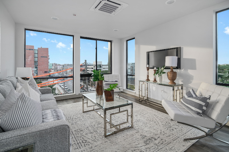 1020 Germantown Ave #2 - Photo 3 of 16