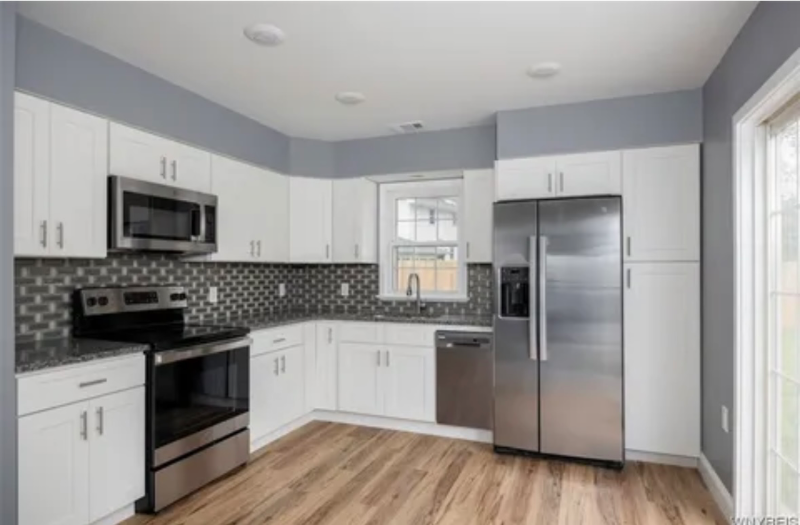 12 Sundridge Dr - Photo 2 of 13