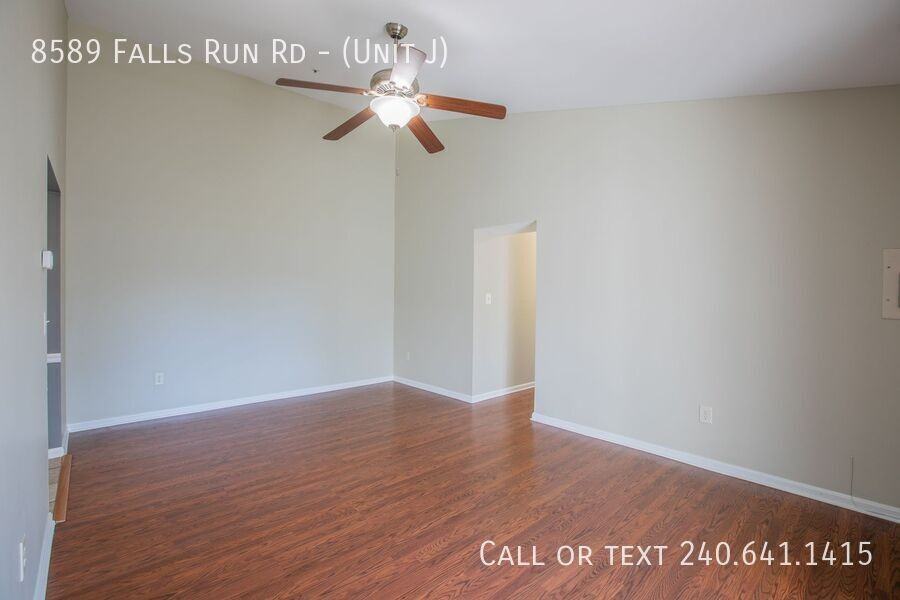 8589 Falls Run Rd - Photo 4 of 25