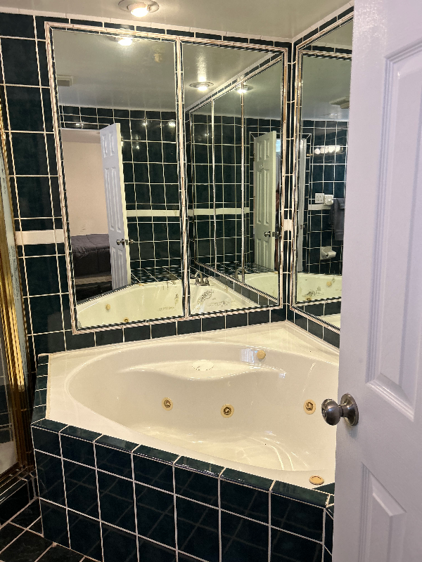 9751 Fl #AA6 - Photo 4 of 5